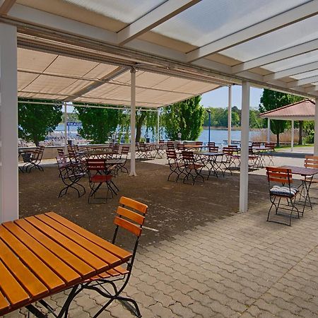 See Hotel Karlslust Chalets Storkow  Ngoại thất bức ảnh
