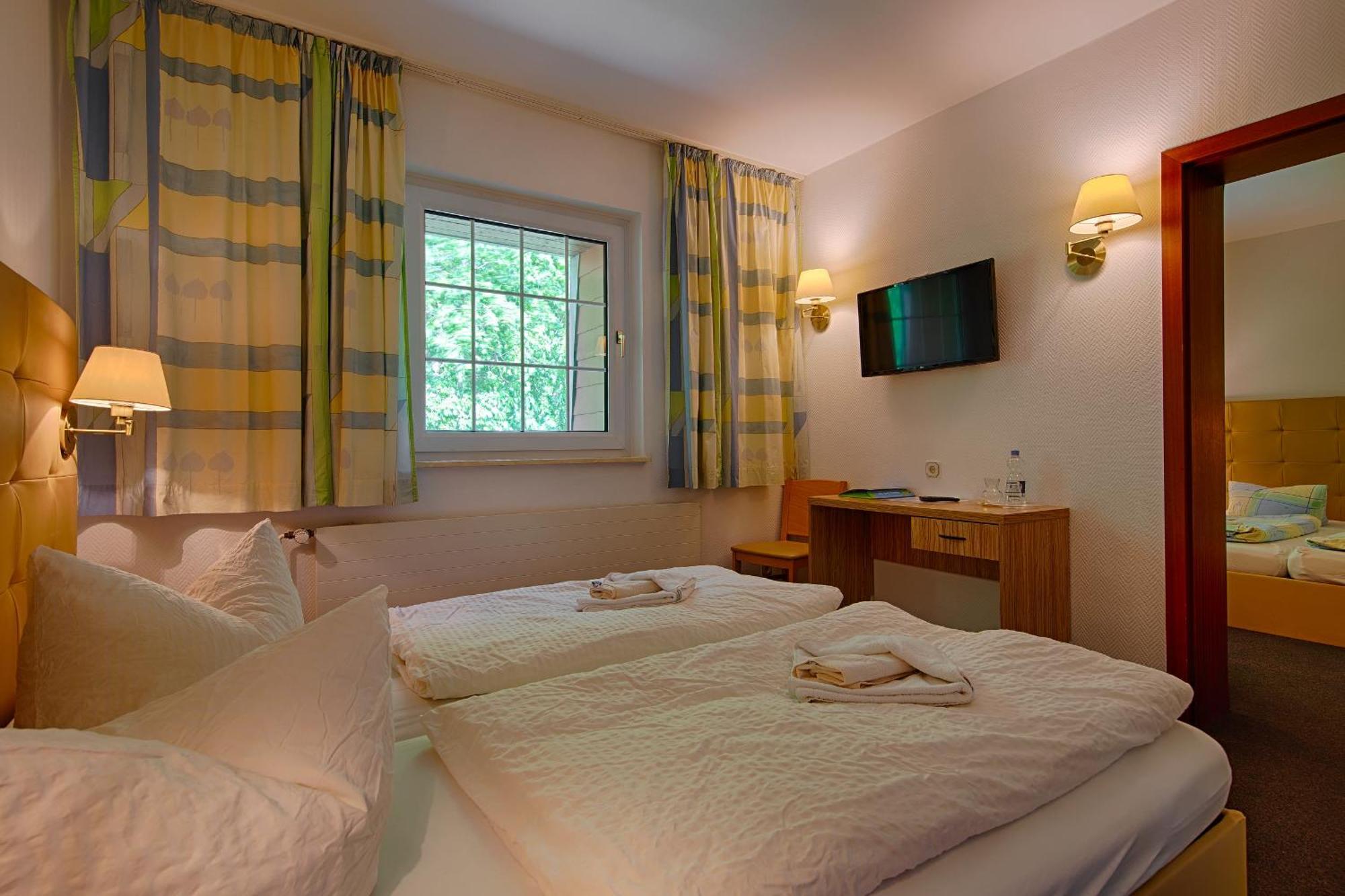 See Hotel Karlslust Chalets Storkow  Ngoại thất bức ảnh