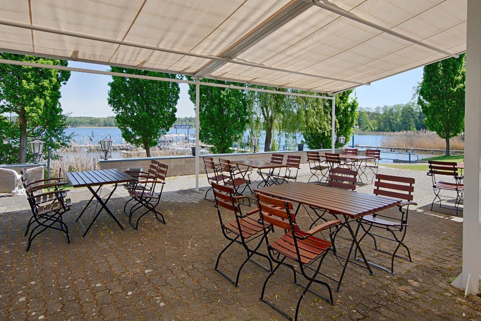 See Hotel Karlslust Chalets Storkow  Ngoại thất bức ảnh